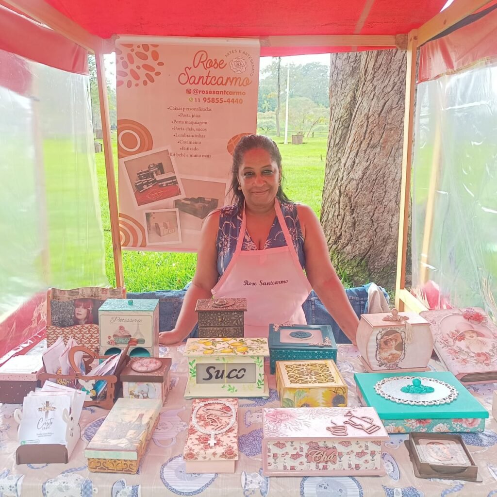 Roseneide Santana Nascimento do Carmo