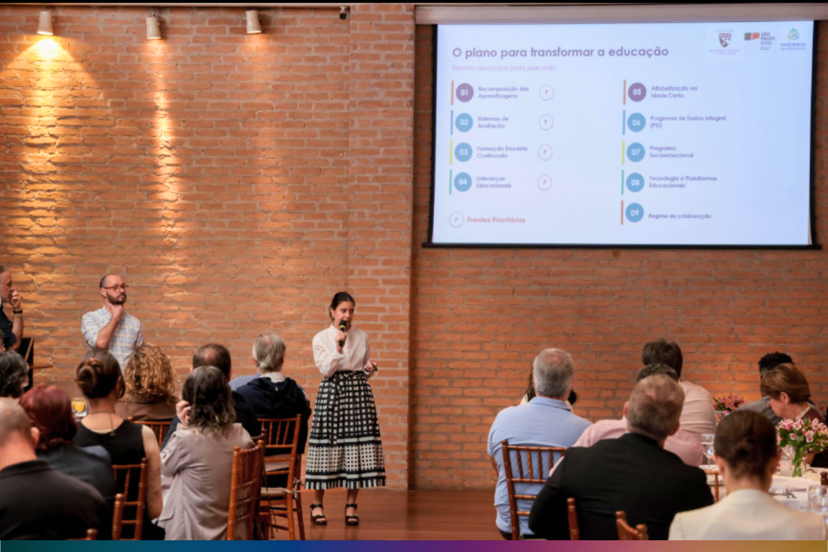 Apresentação de resultados para patrocinadores d aParceiros da Educação.